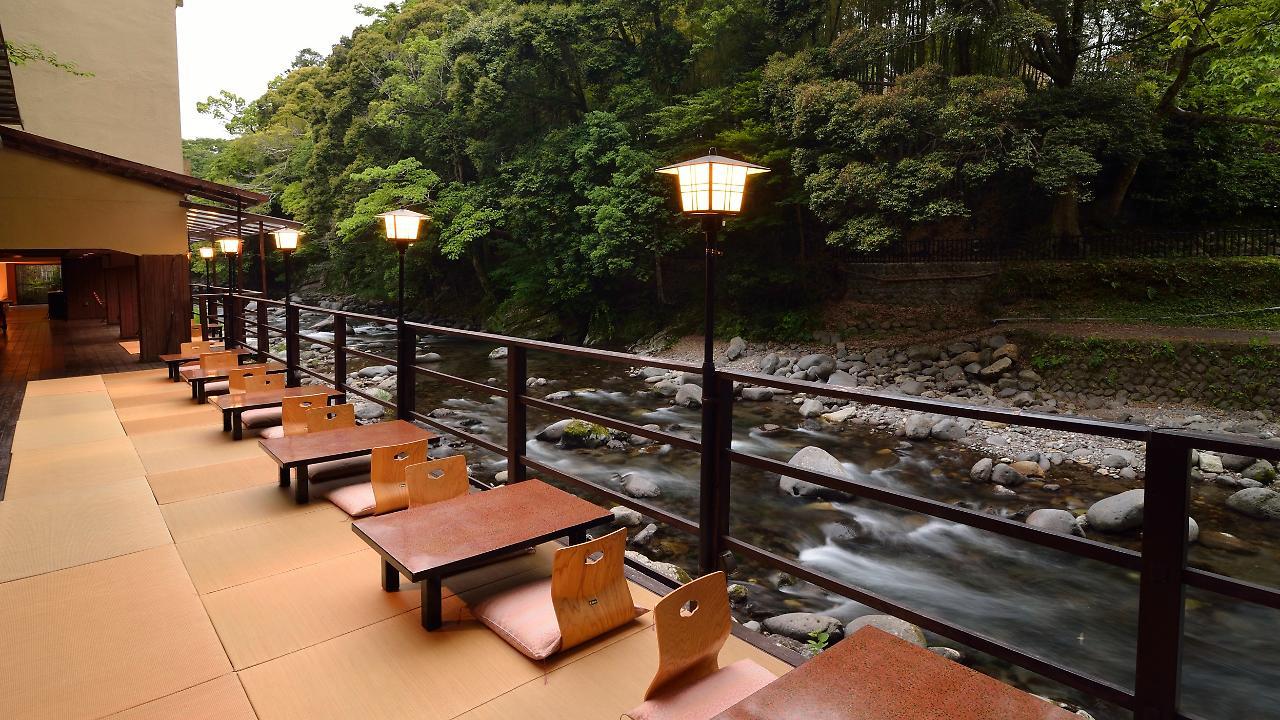 Отель Yugashima Tatsuta Идзу Экстерьер фото